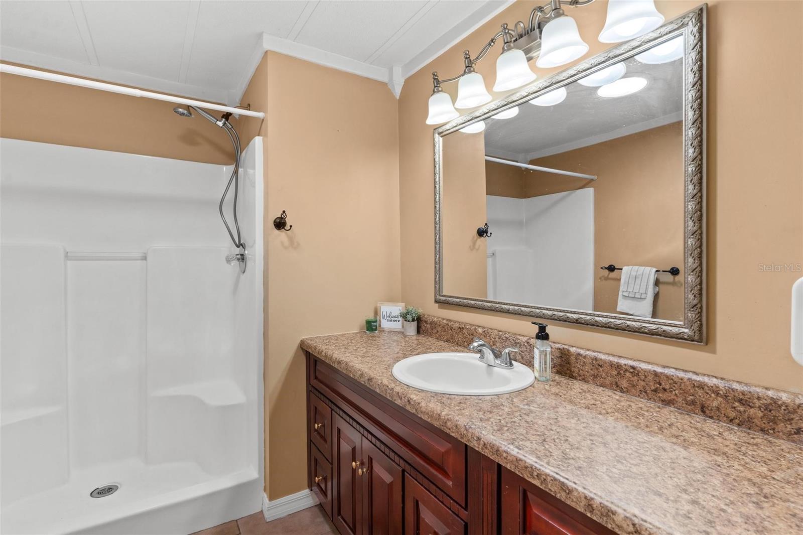 2621 Carpenter Pl Property Photo 25