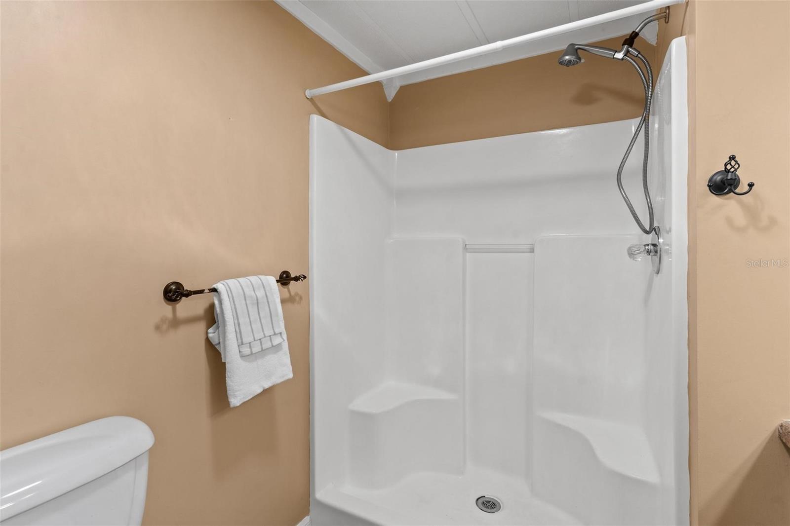 2621 Carpenter Pl Property Photo 26