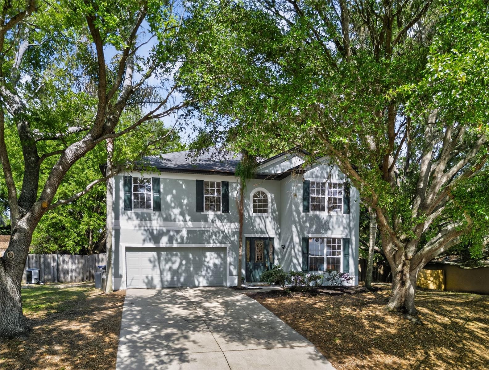 1305 WINDY BLUFF DR