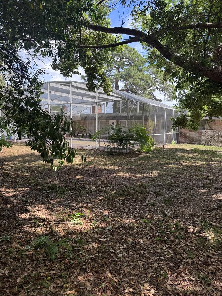 13147 Suburban Ter Property Photo 32