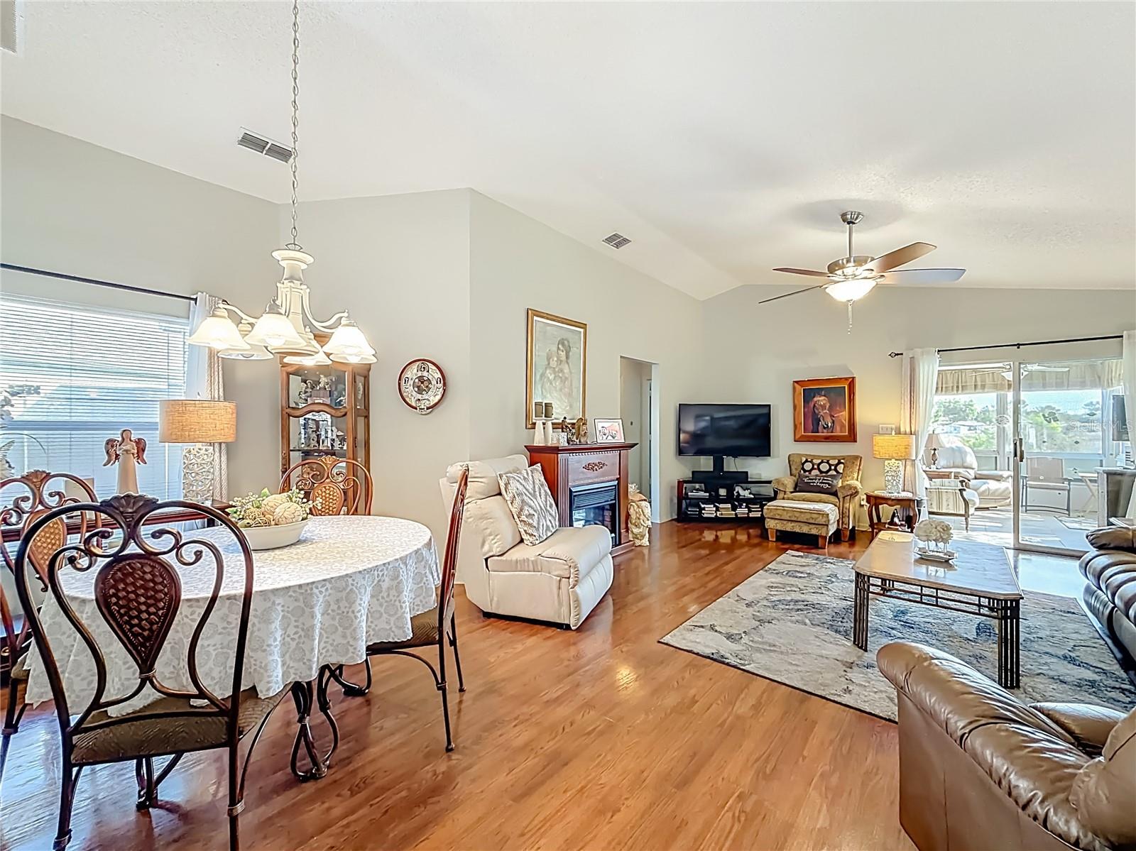 4844 Heron Run Cir Property Photo 9