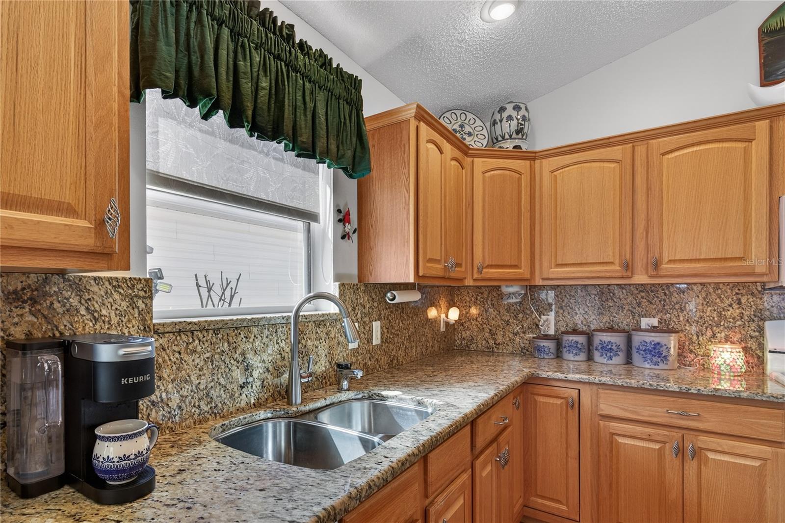 1147 Elizabeth Ct Property Photo 14
