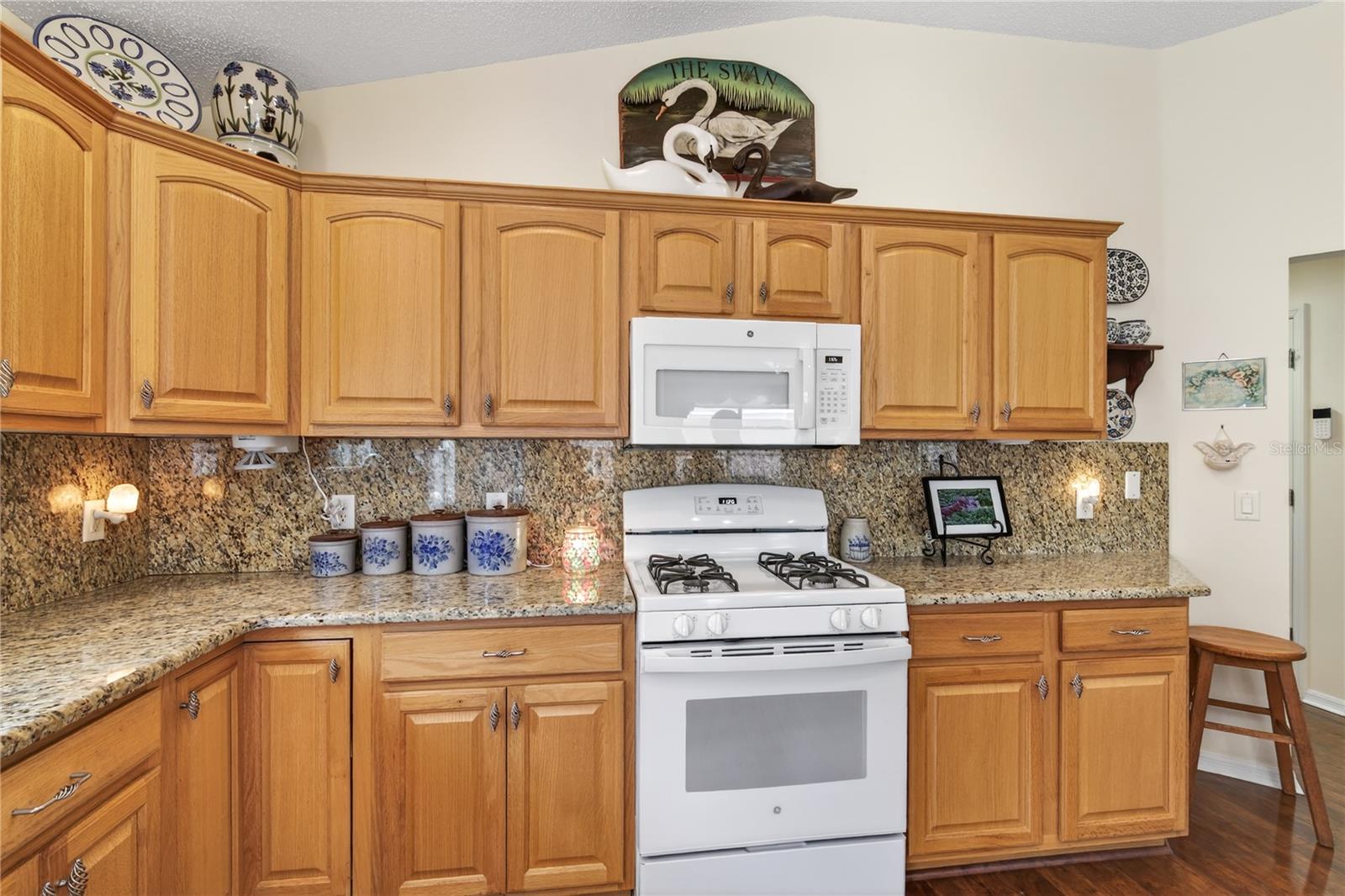1147 Elizabeth Ct Property Photo 15