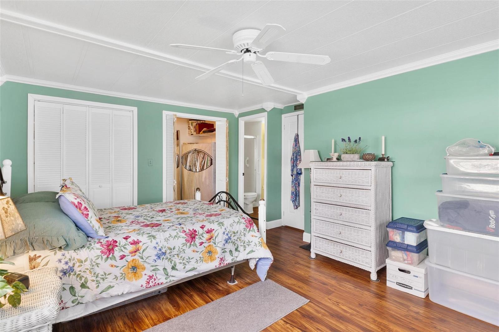 2470 Karen Dr Property Photo 25