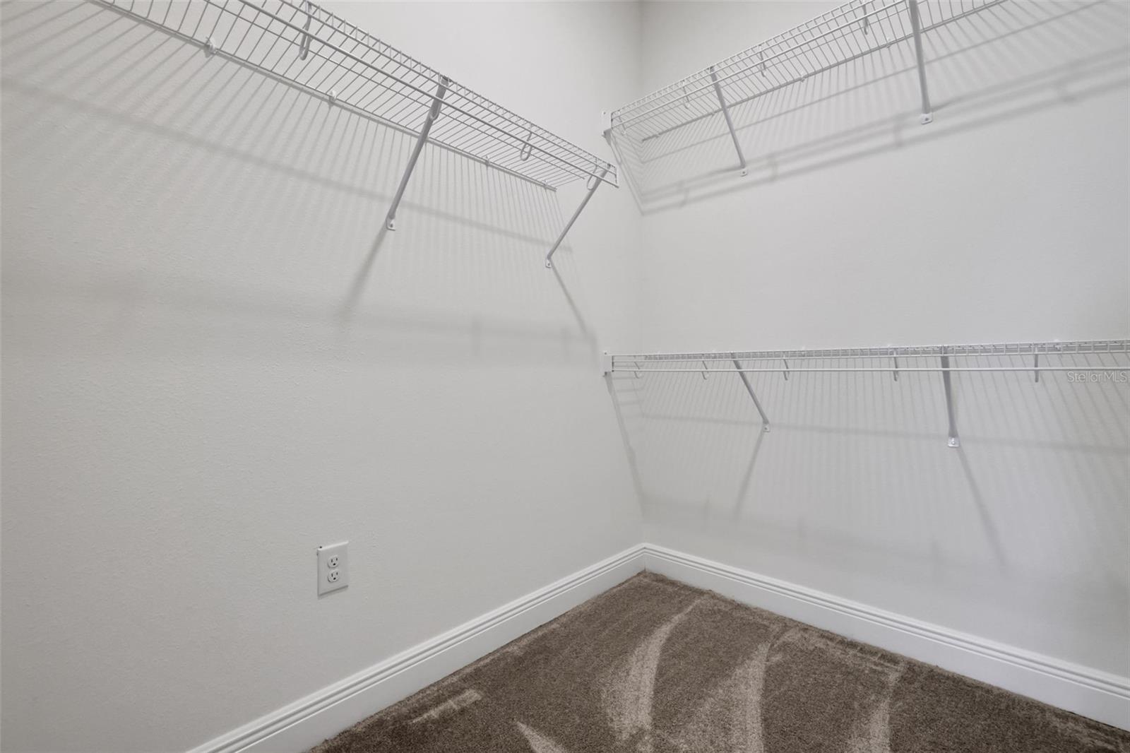 7555 Sea Oak Ct Property Photo 13