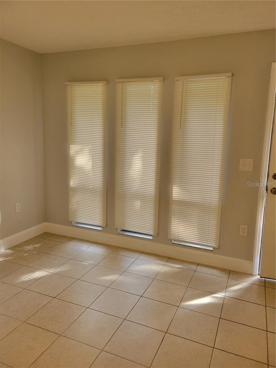 807 Mclain Ct Property Photo 23
