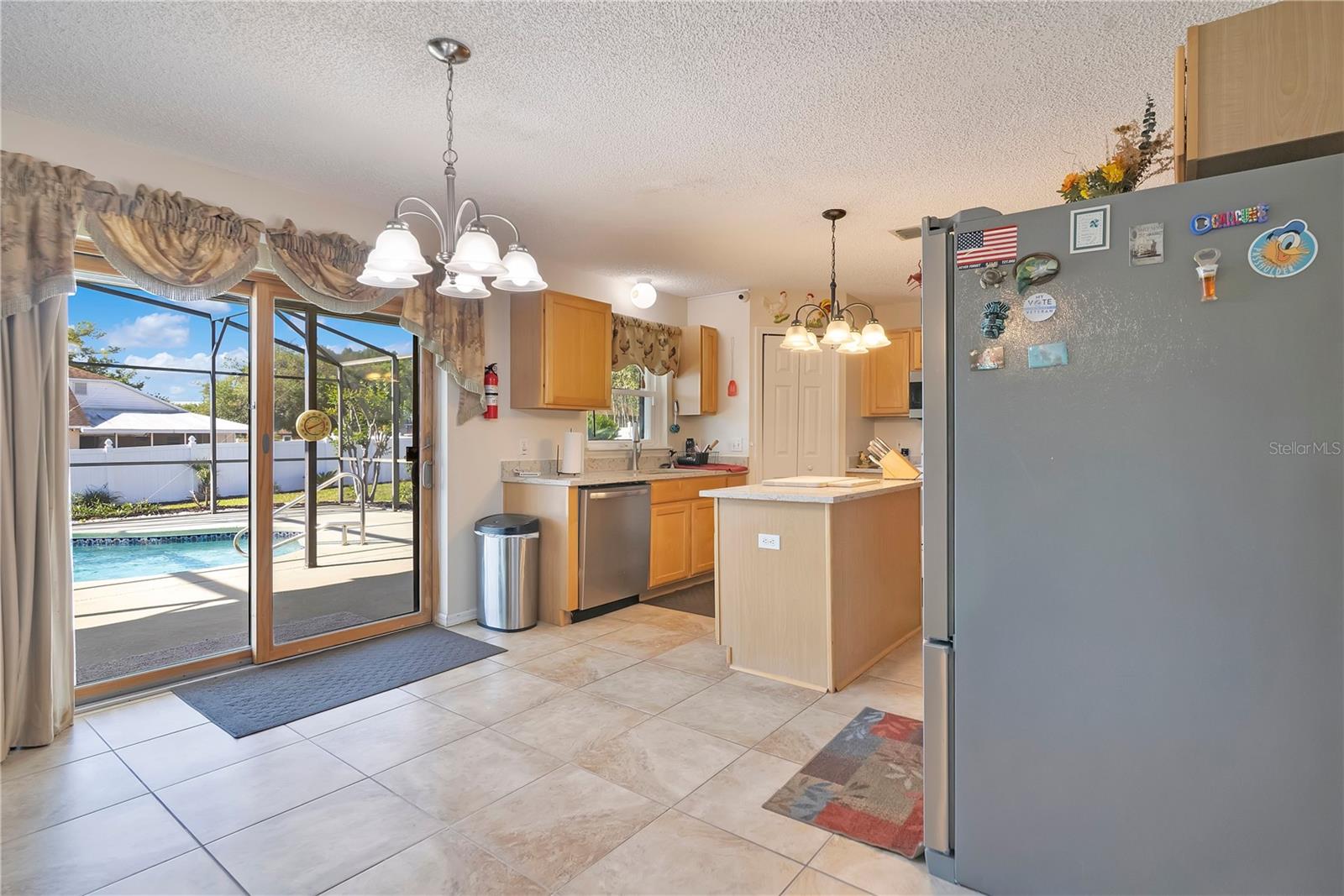 16012 Horizon Ct Property Photo 8