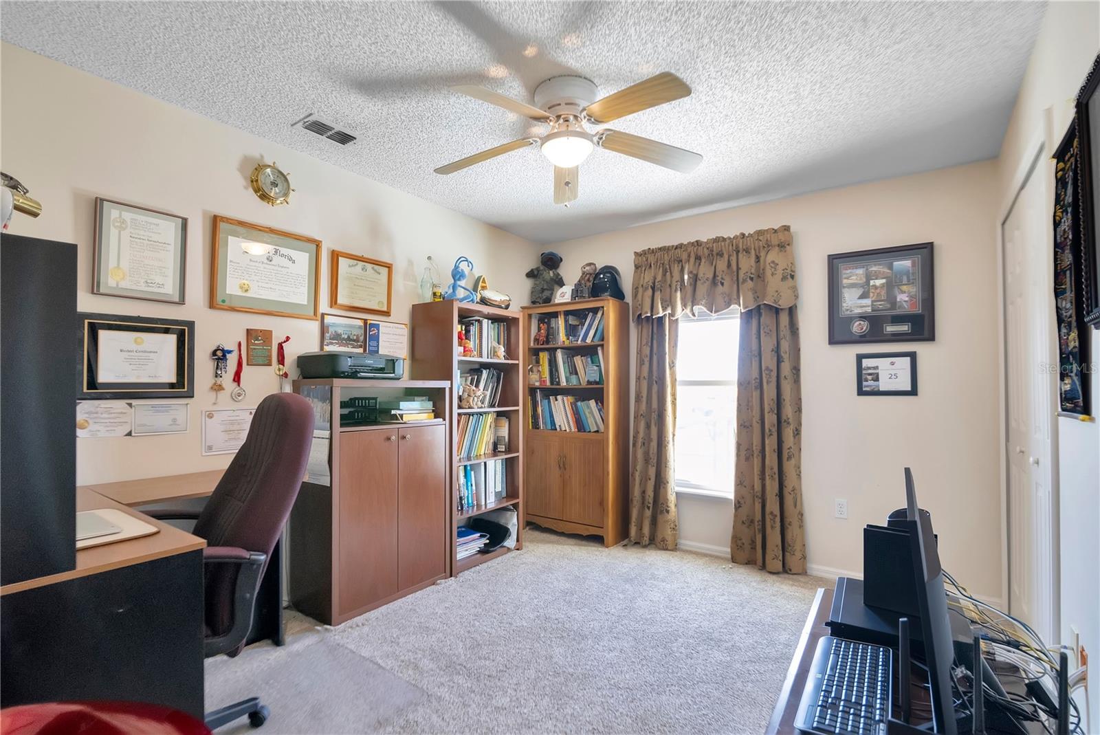 16012 Horizon Ct Property Photo 17