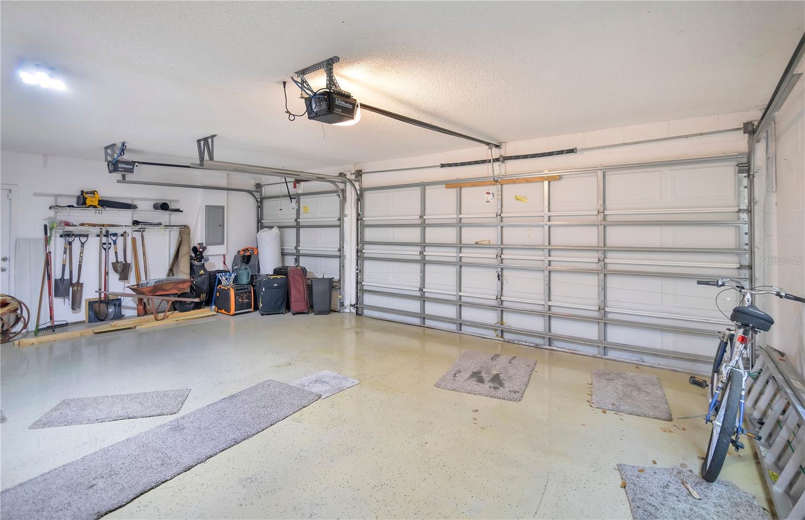 16012 Horizon Ct Property Photo 24