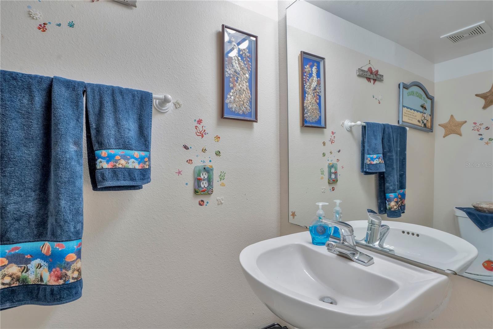 16012 Horizon Ct Property Photo 54