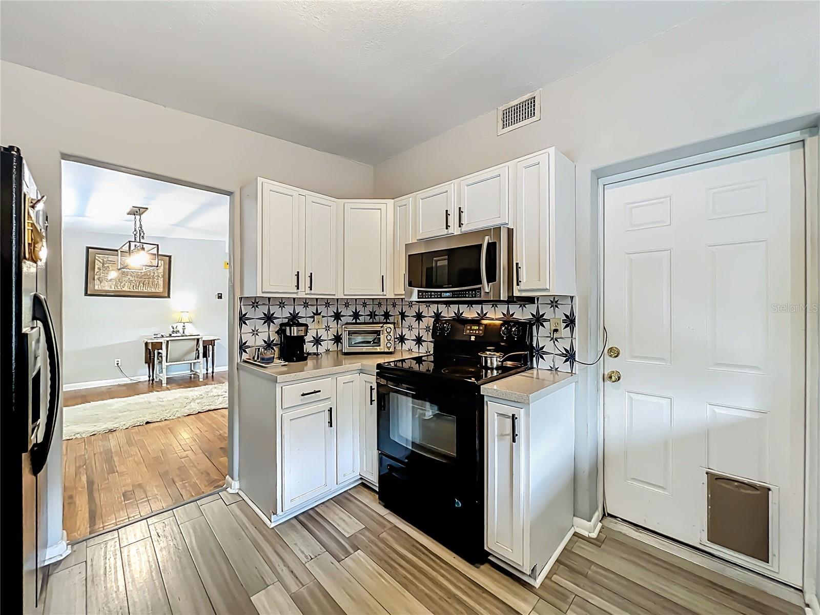 1700 Edmundshire Rd Property Photo 16