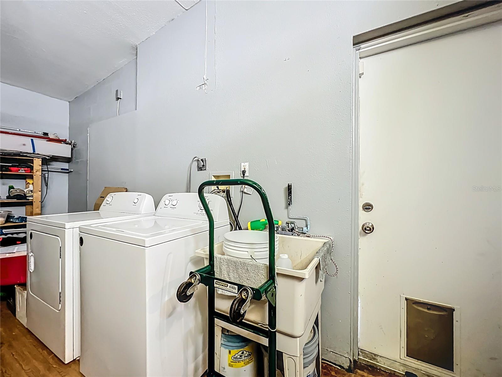 1700 Edmundshire Rd Property Photo 30