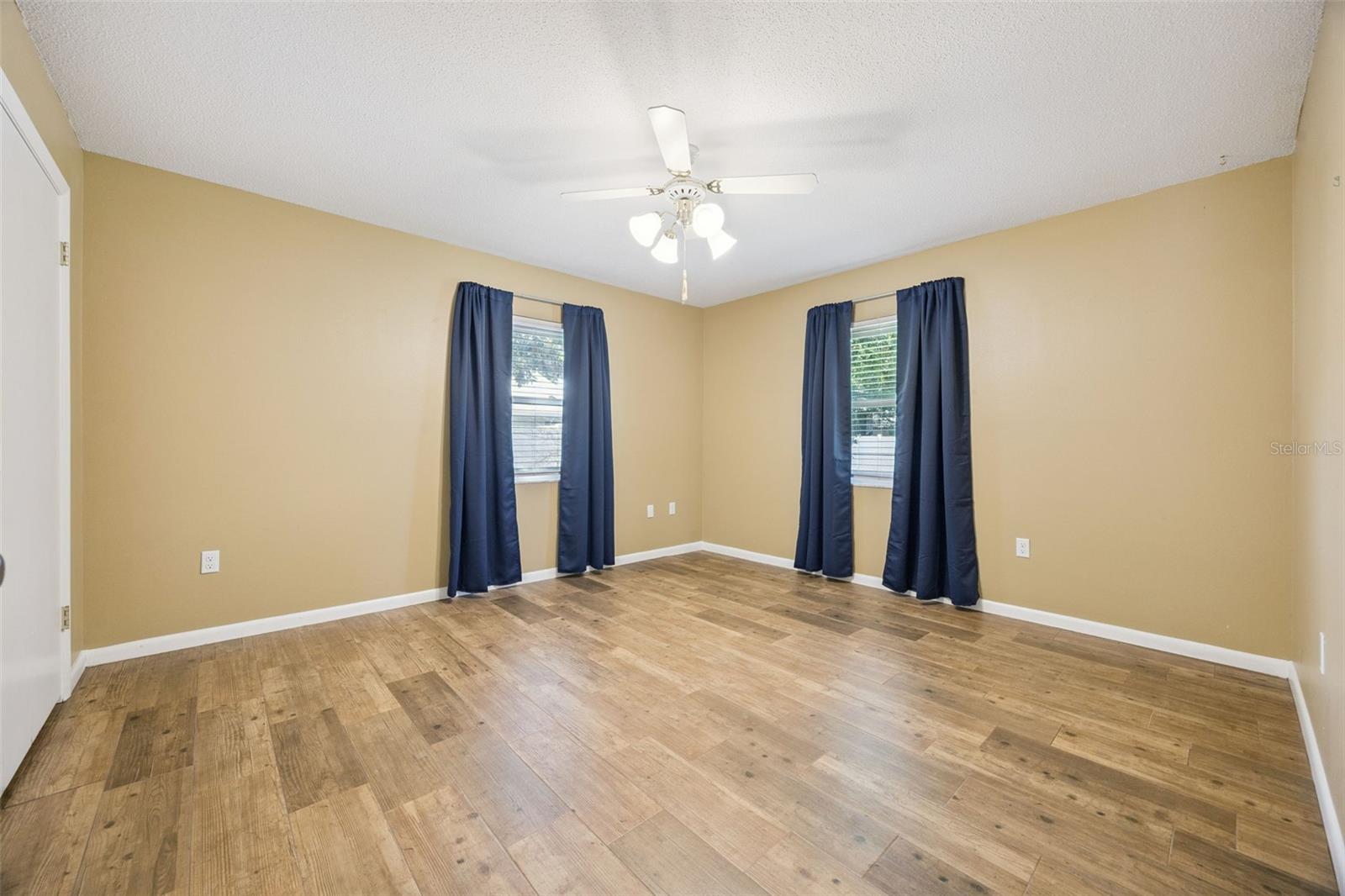 80 Whitcomb Ave Property Photo 11