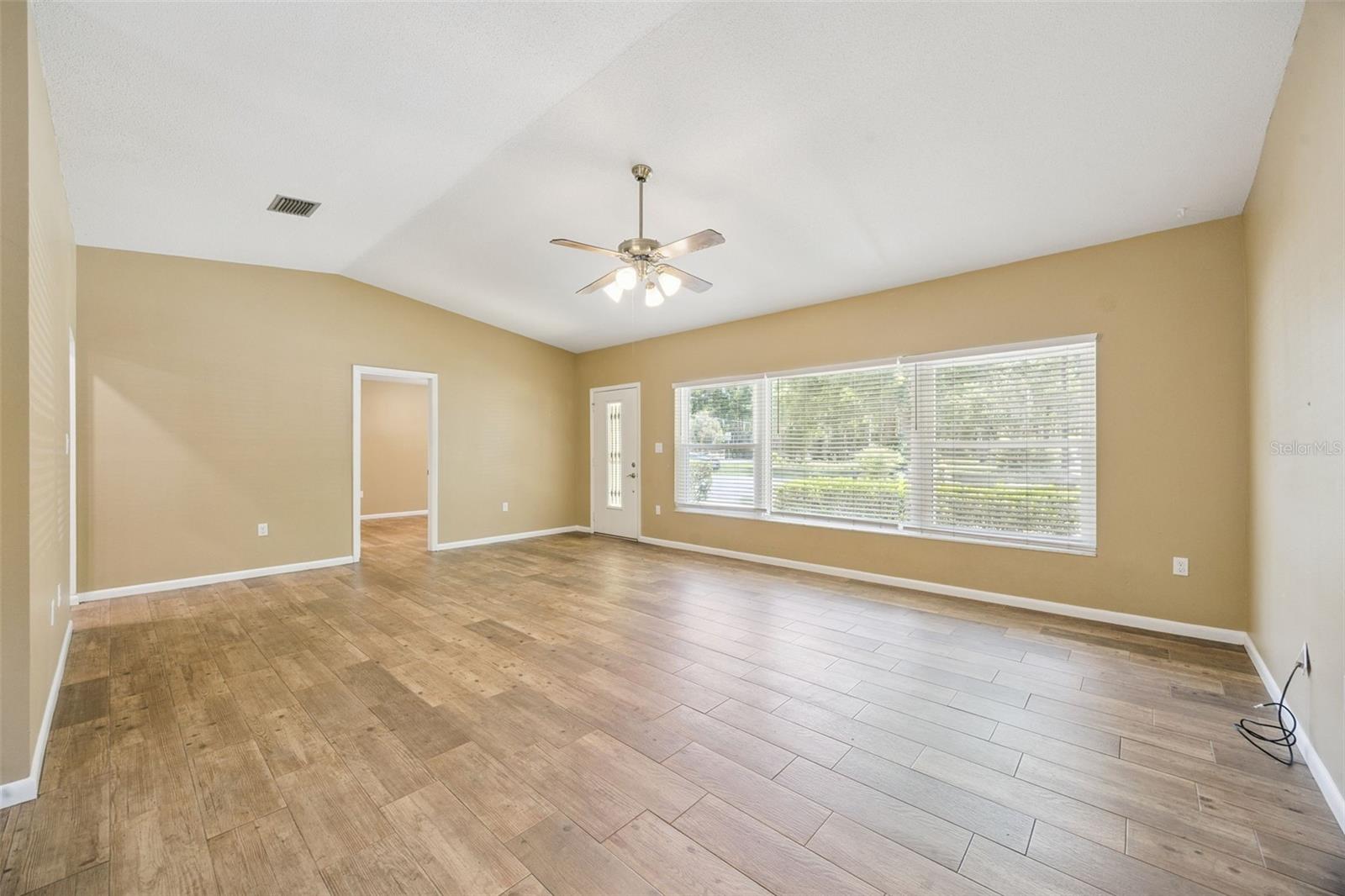 80 Whitcomb Ave Property Photo 25