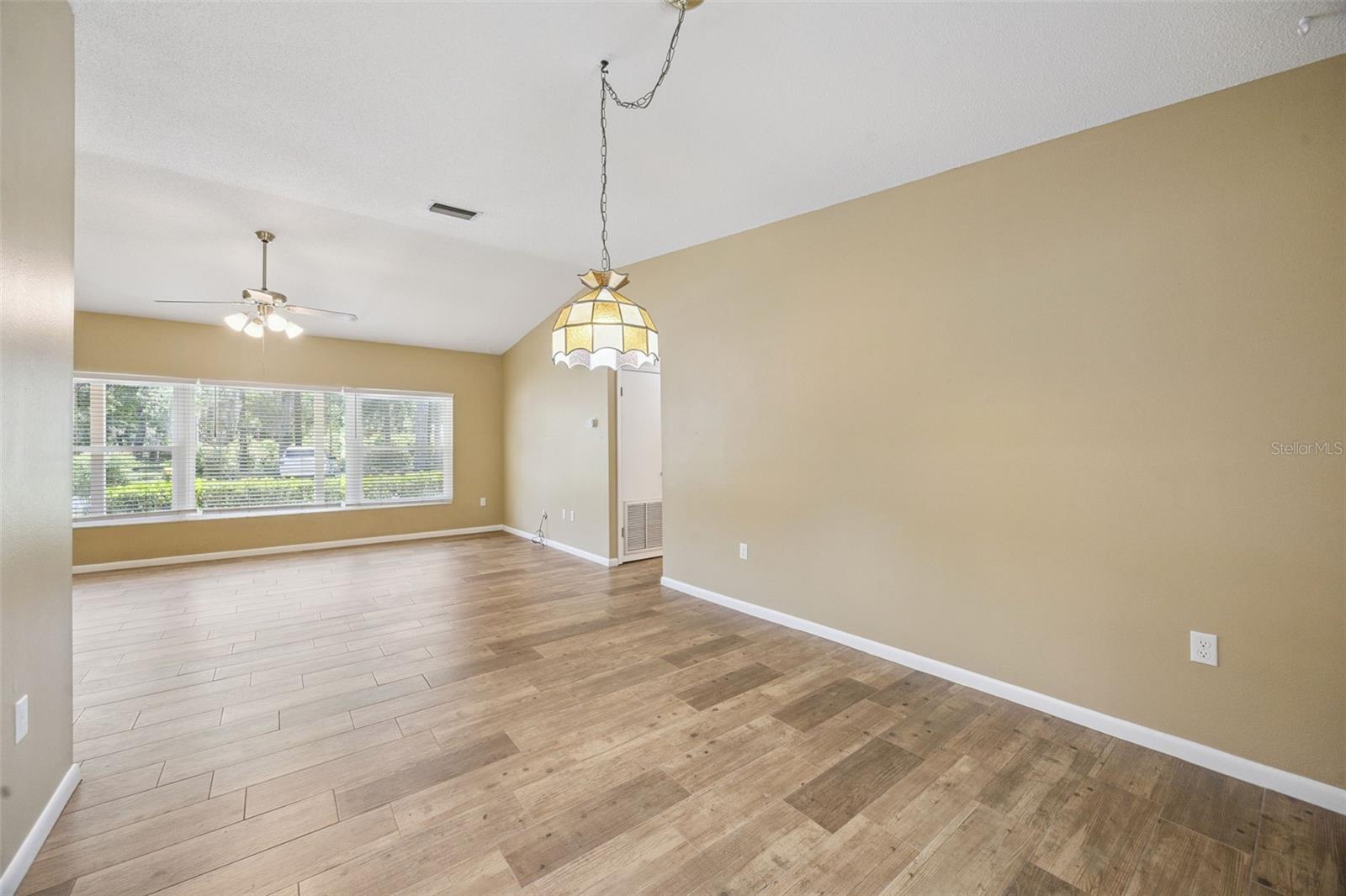 80 Whitcomb Ave Property Photo 27