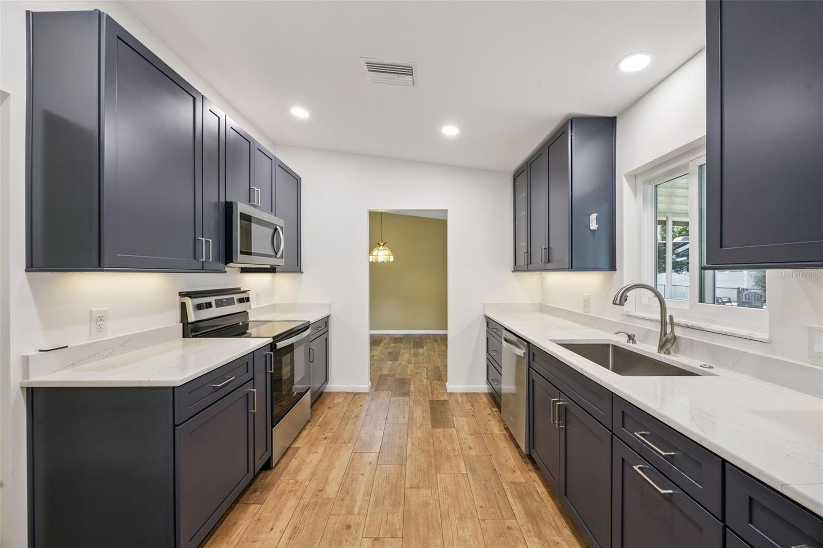 80 Whitcomb Ave Property Photo 30