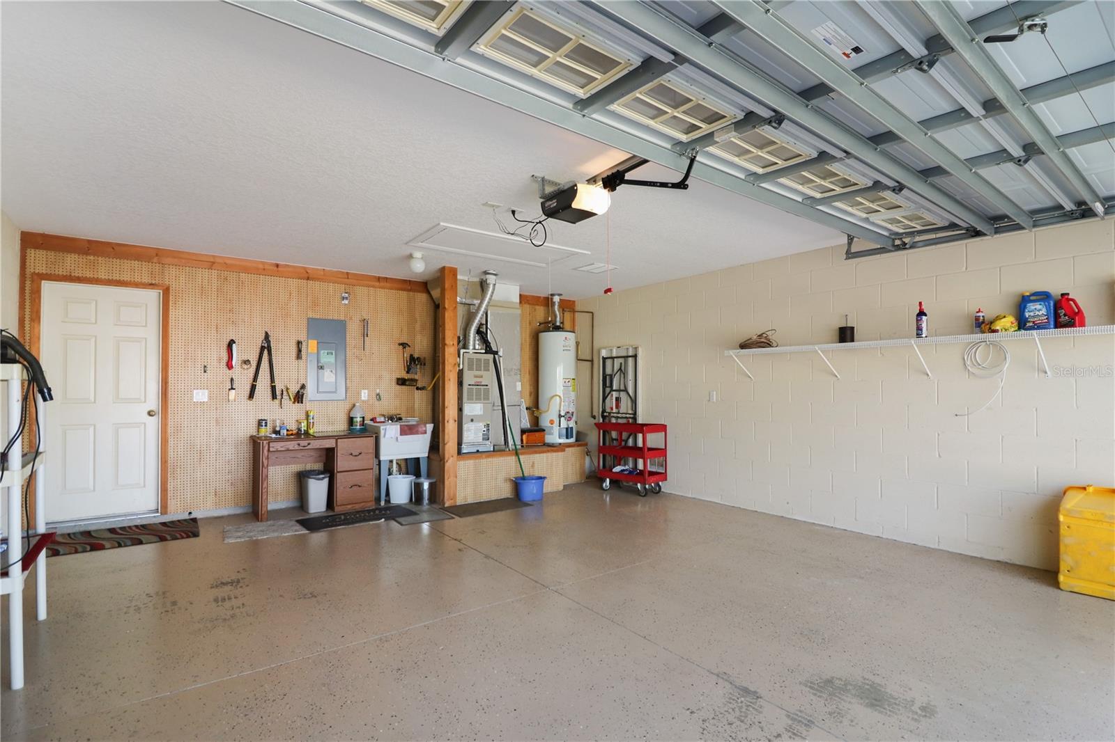 20846 Queen Alexandra Dr Property Photo 20