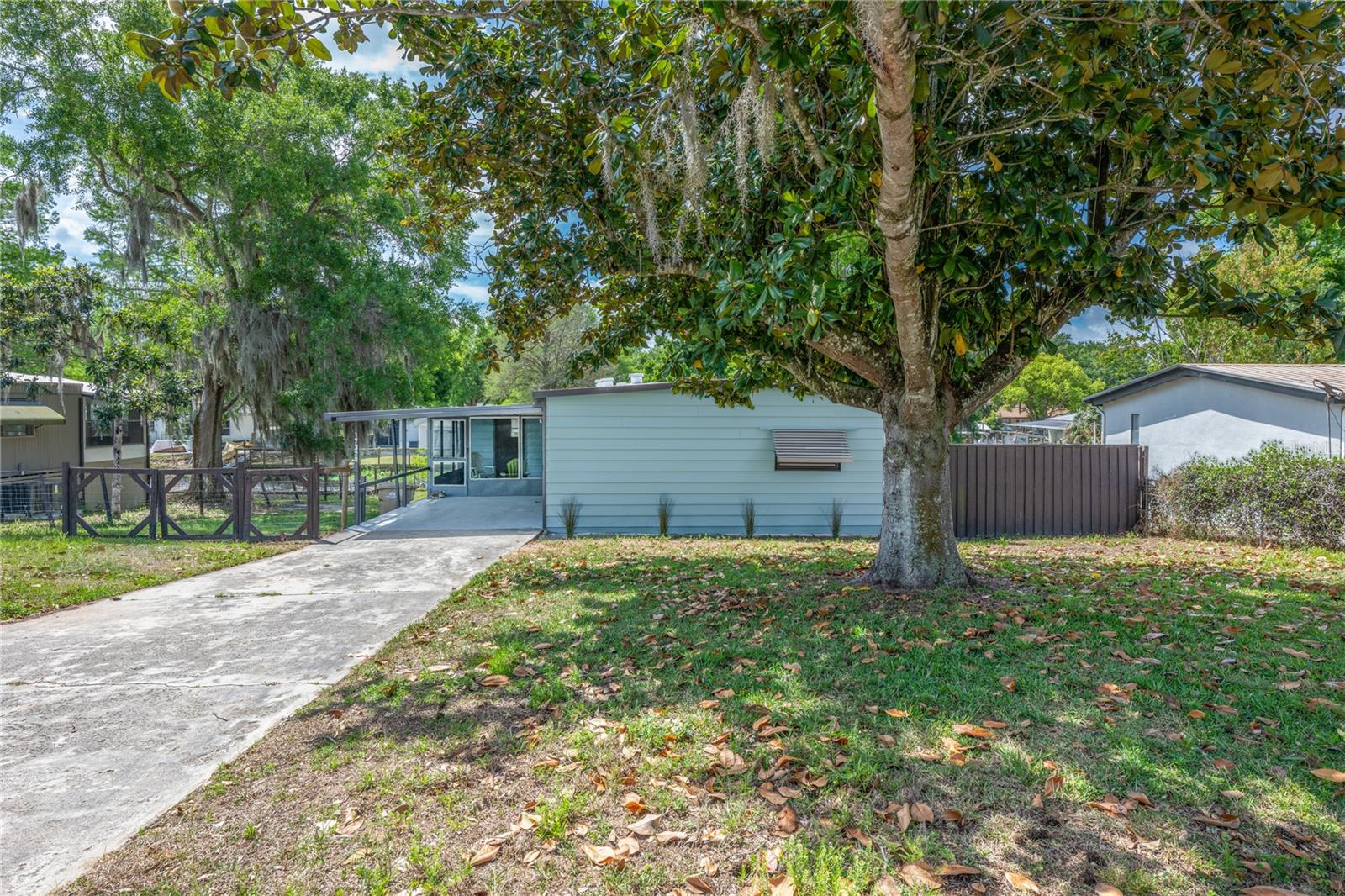 17320 PALM DR Property Photo 1