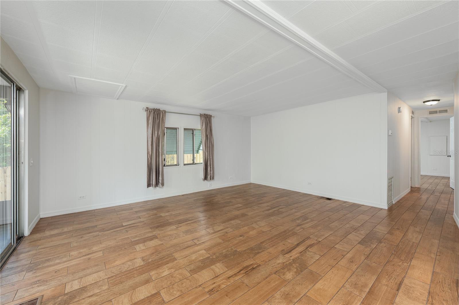 17320 Palm Dr Property Photo 14