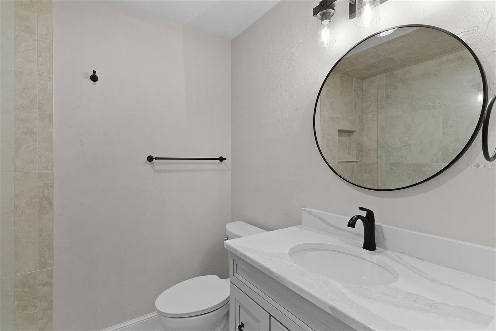 60 Sand Lake Pl Property Photo 37
