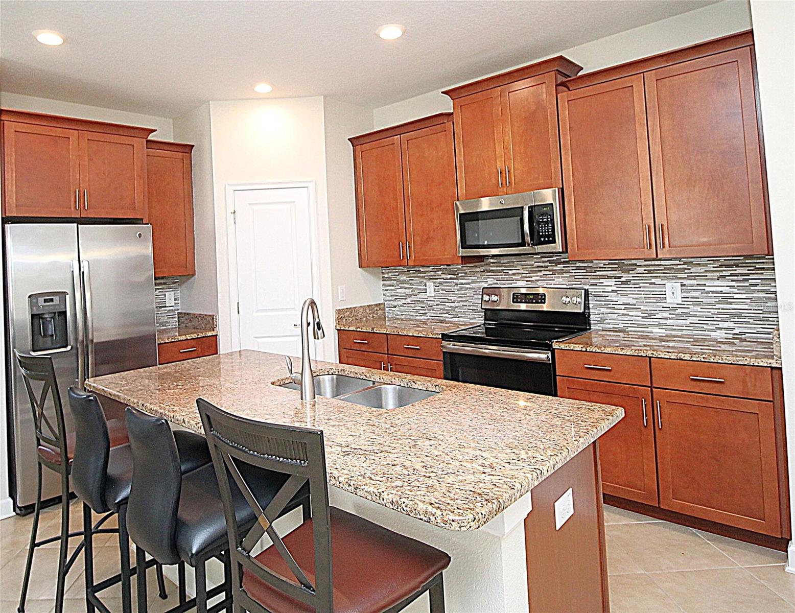 3752 Quaint Ln Property Photo 3