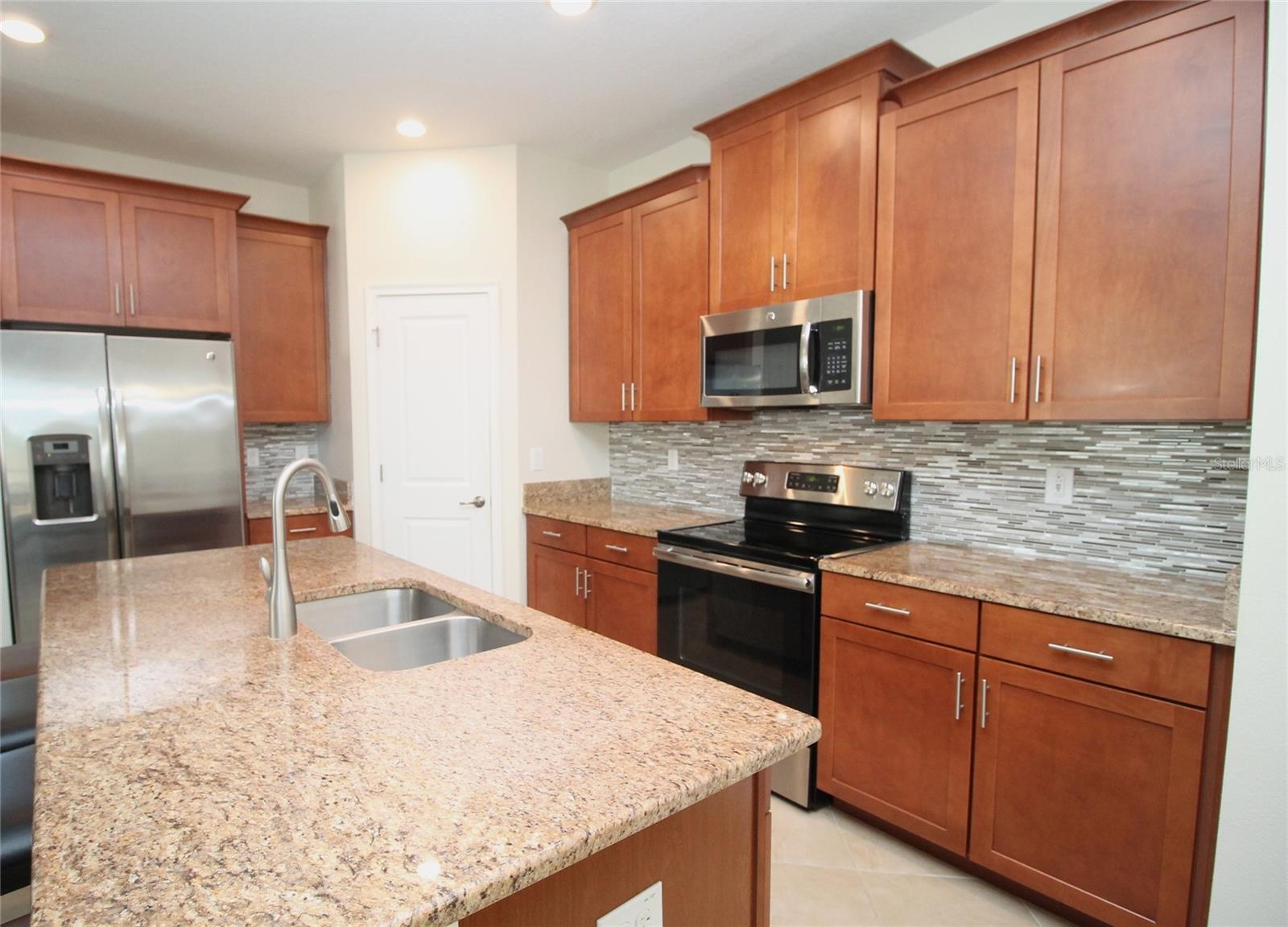 3752 Quaint Ln Property Photo 4