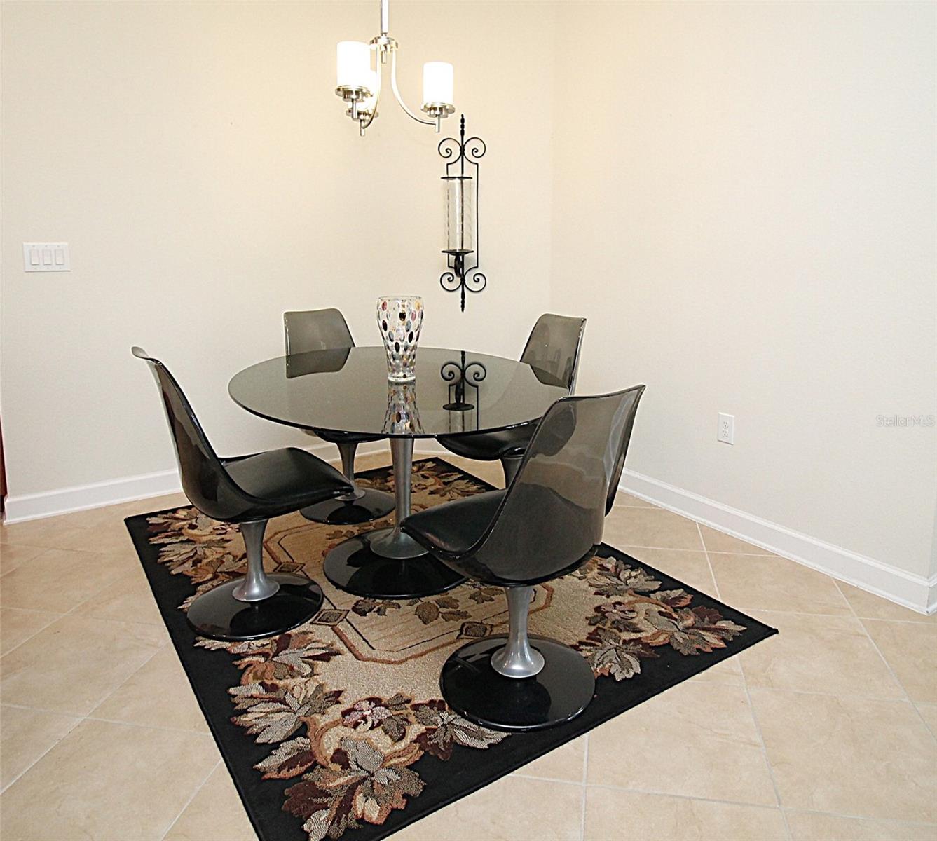 3752 Quaint Ln Property Photo 11