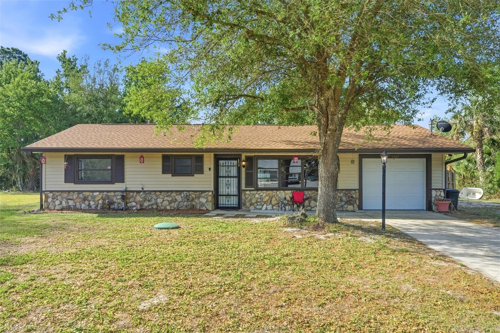 6822 W DORIS MARETTA LN Property Photo 1