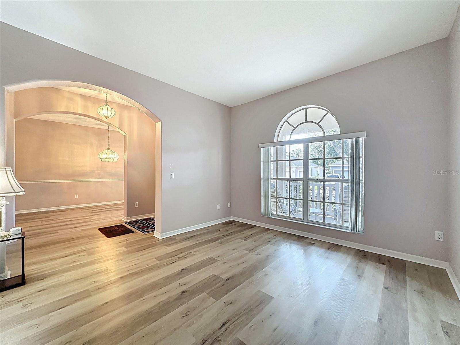 2308 Twickingham Ct Property Photo 11