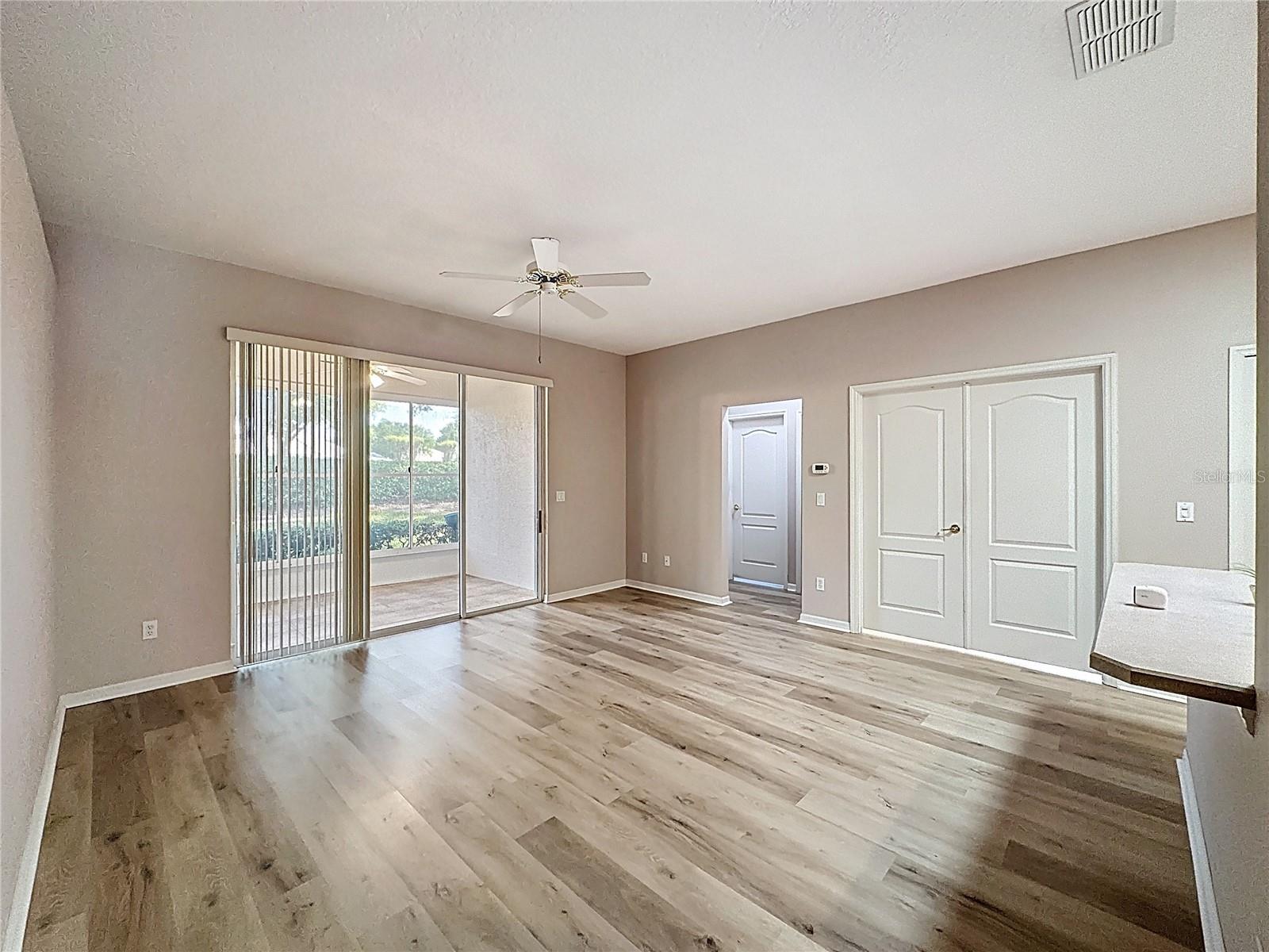 2308 Twickingham Ct Property Photo 15