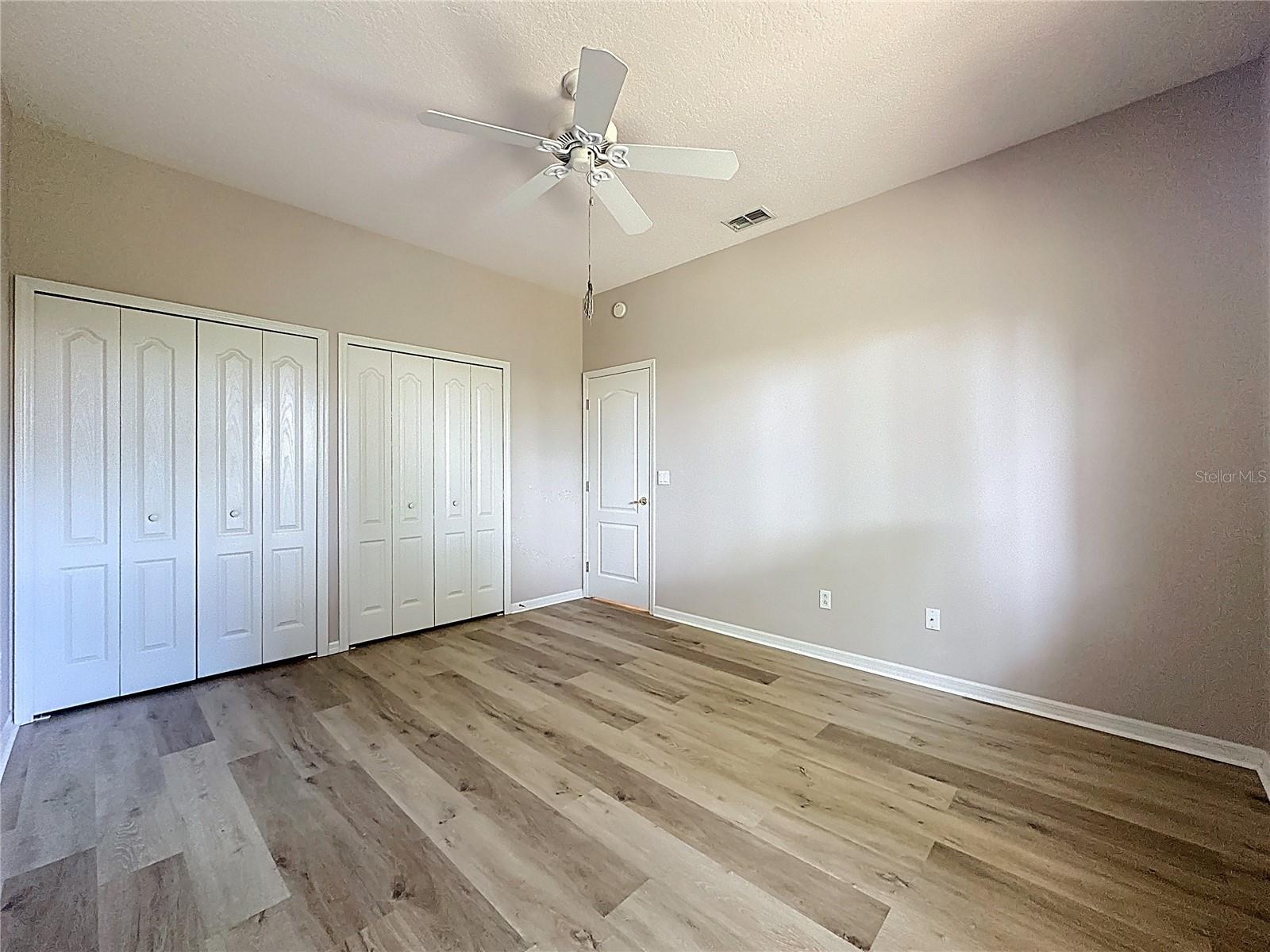 2308 Twickingham Ct Property Photo 26