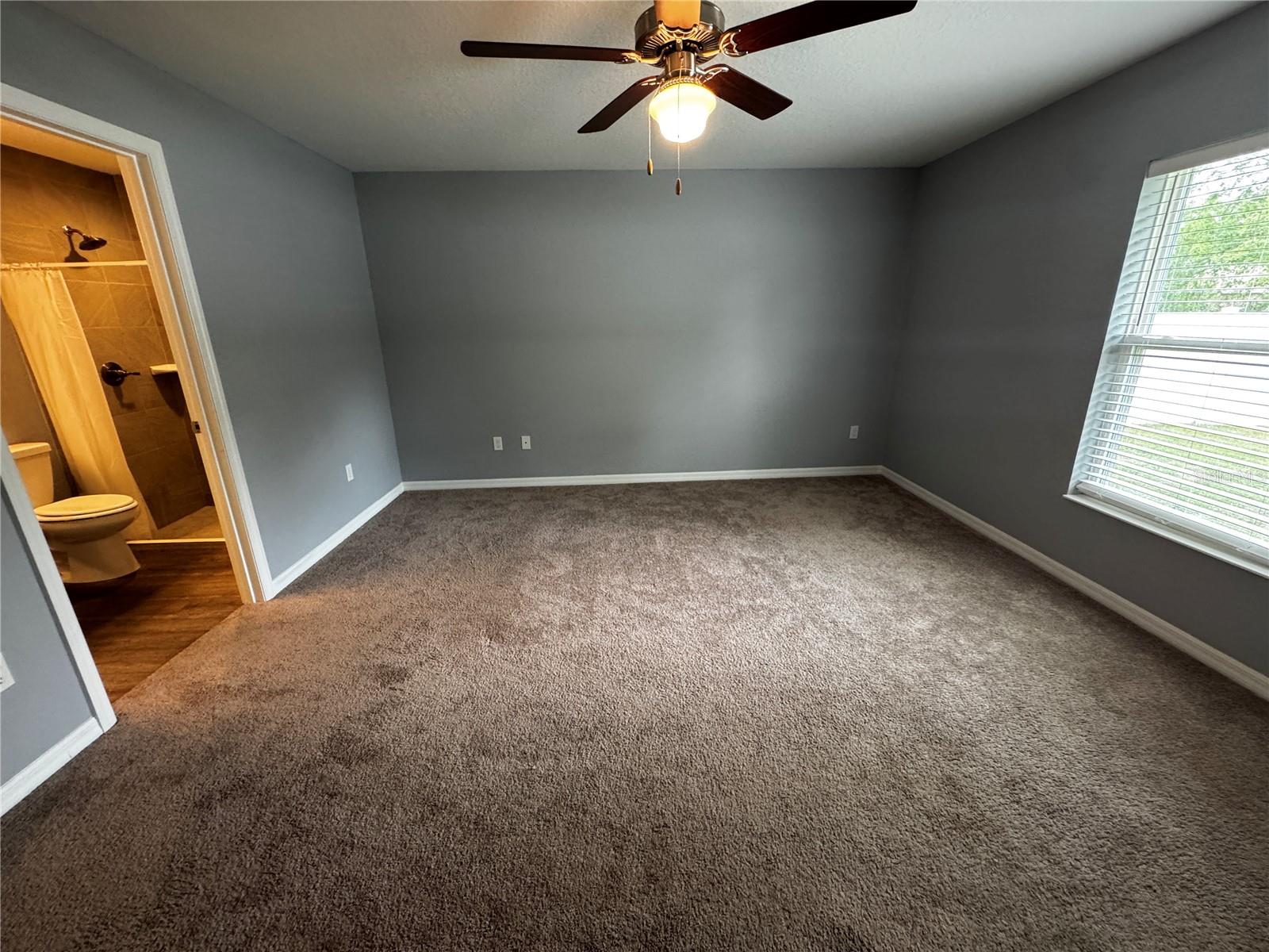 13705 Se 54th Ct Property Photo 6