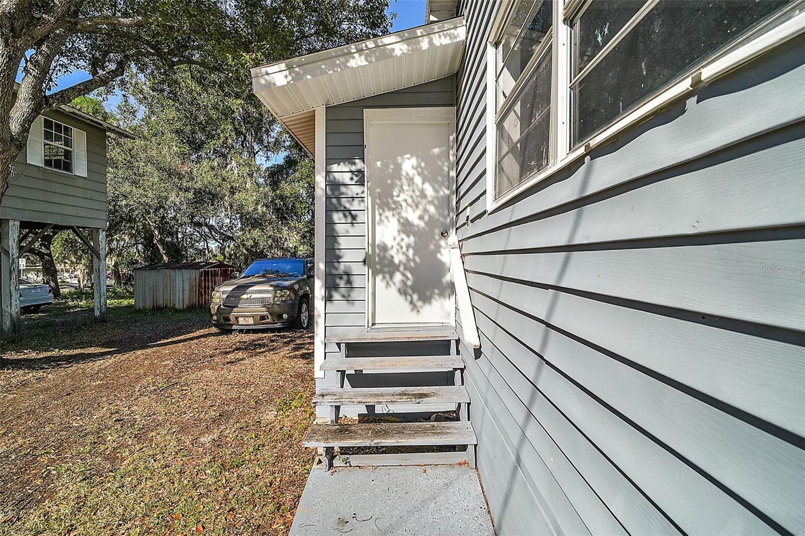 105 W Stevens Ave Property Photo 41