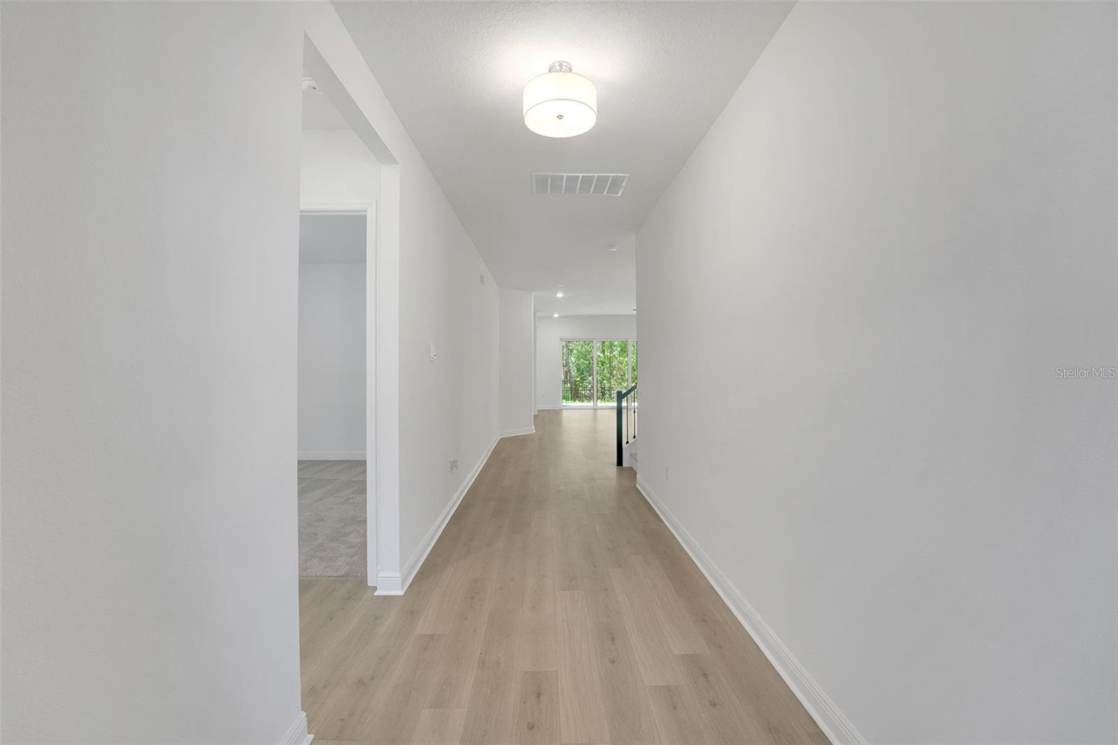 14371 Crest Palm Ave Property Photo 6