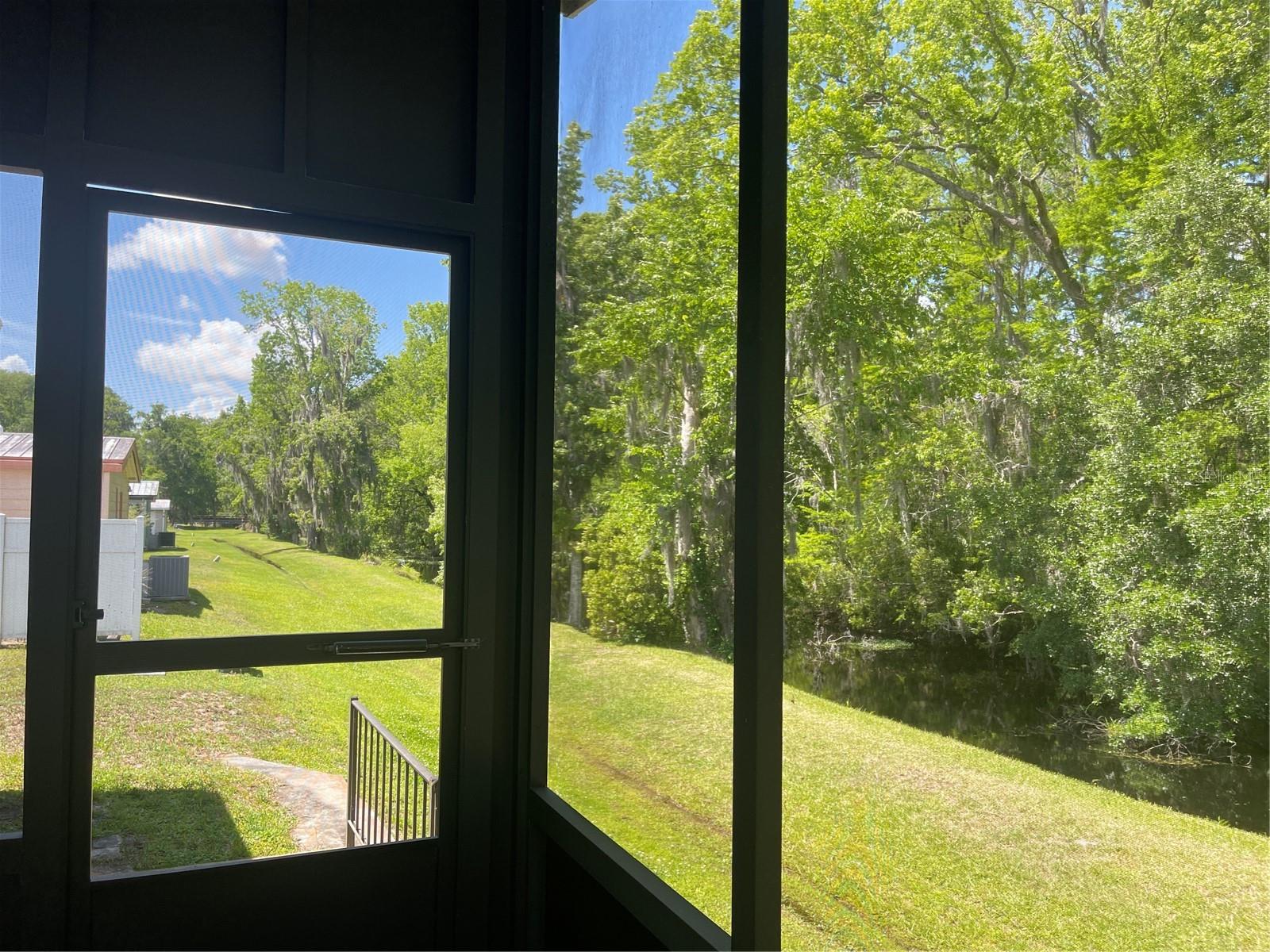 603 Robin Lane Property Photo 24