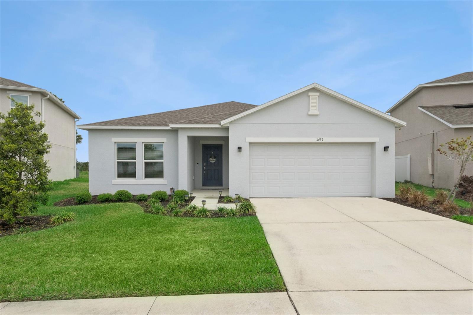 1099 Calico Pointe Cir Property Photo 1