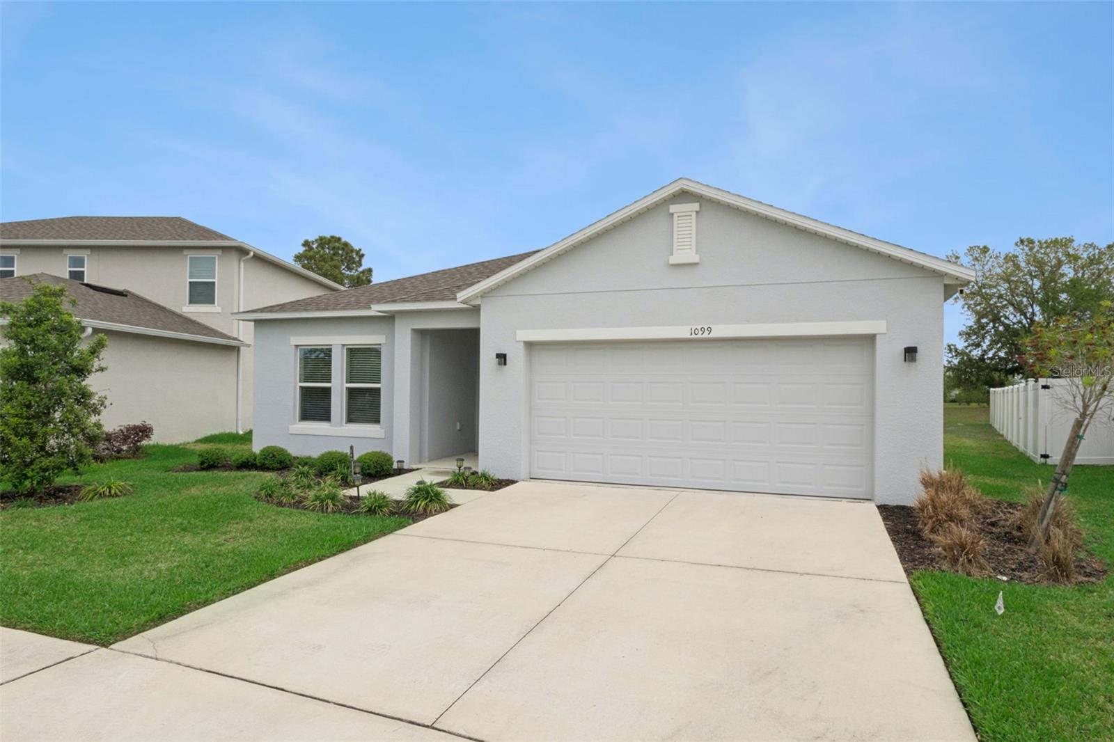 1099 Calico Pointe Cir Property Photo 7