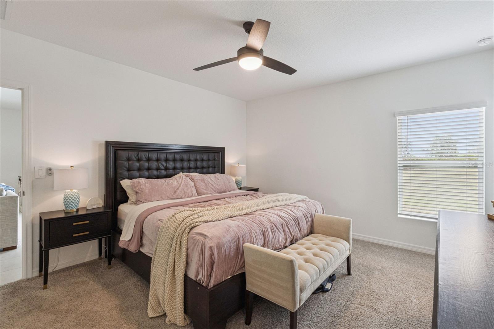 1099 Calico Pointe Cir Property Photo 19