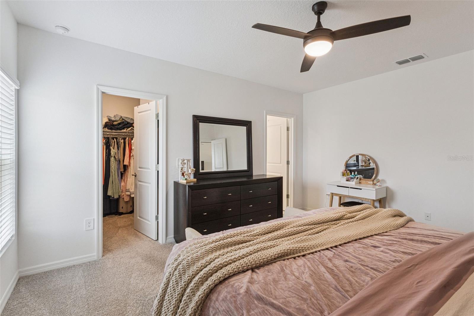 1099 Calico Pointe Cir Property Photo 20