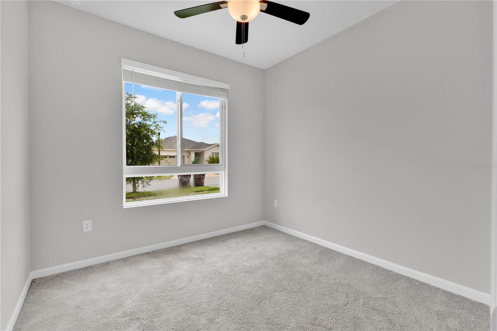 4334 Southern Vista Loop Property Photo 12