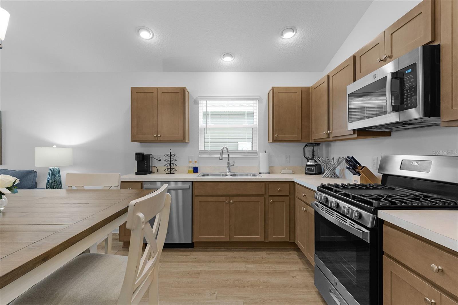1926 Hux Ct Property Photo 16