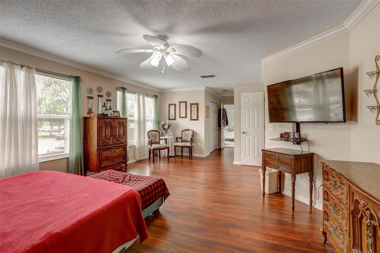 1776 Bobtail Dr Property Photo 28