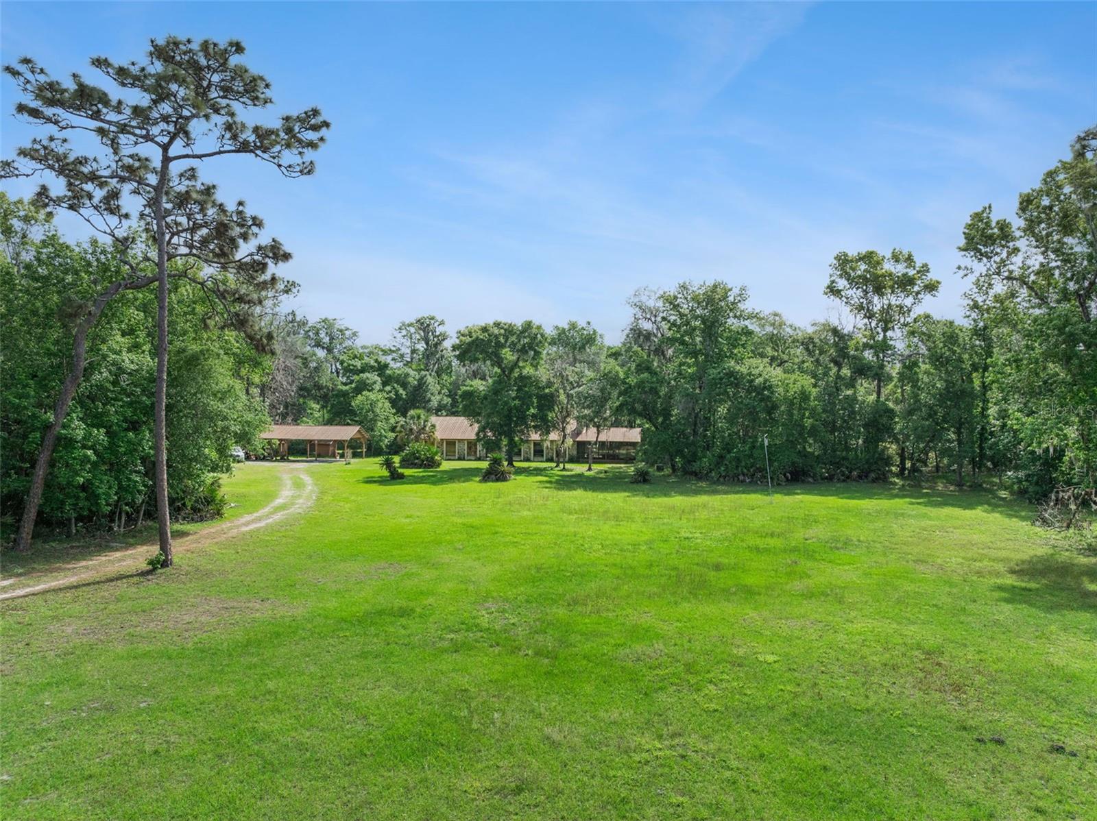 2260 Panorama Dr Property Photo 42