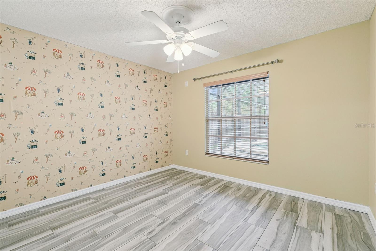 1711 Charleston Ln Property Photo 16