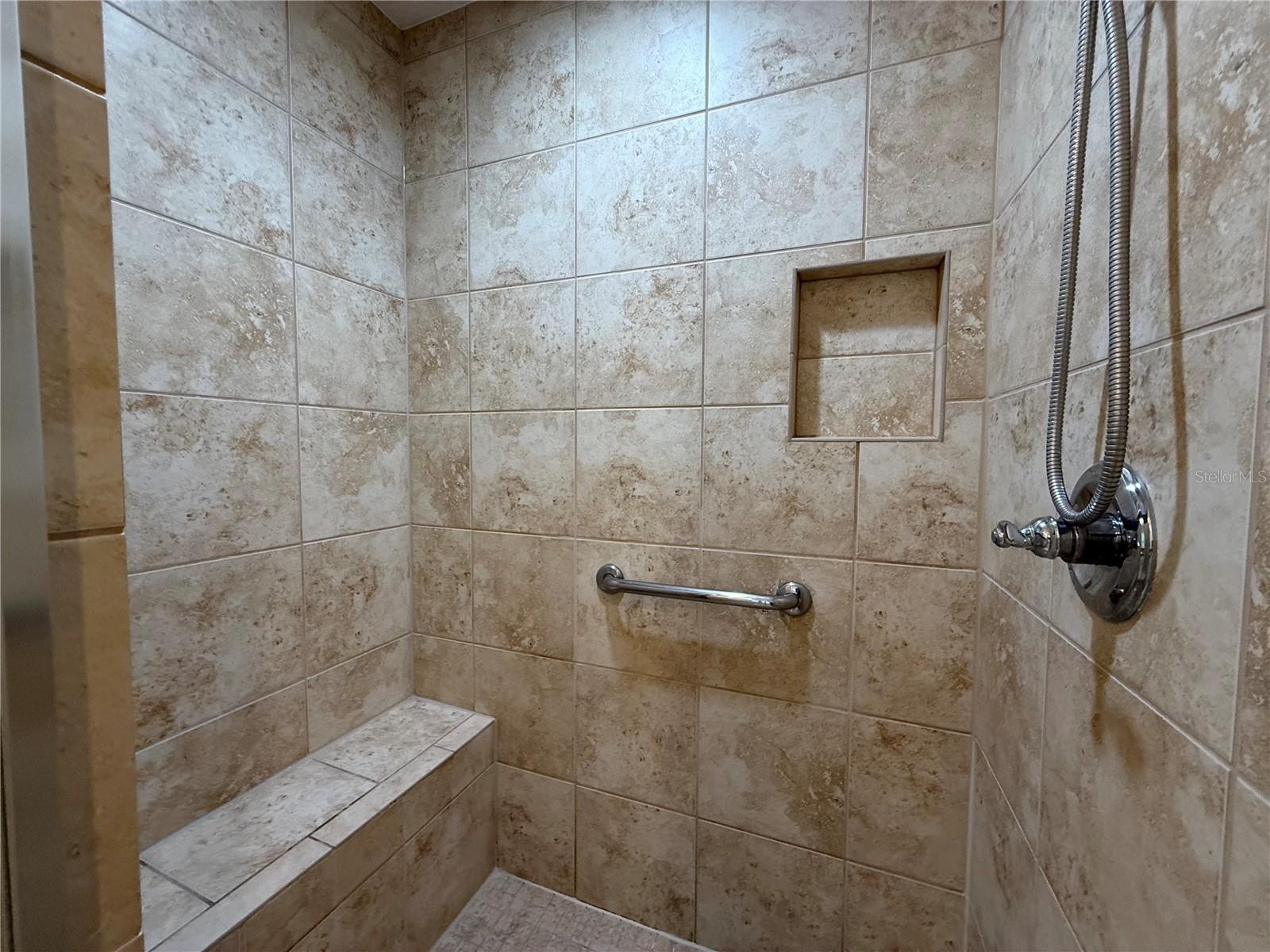 3135 Burns Dr Property Photo 26
