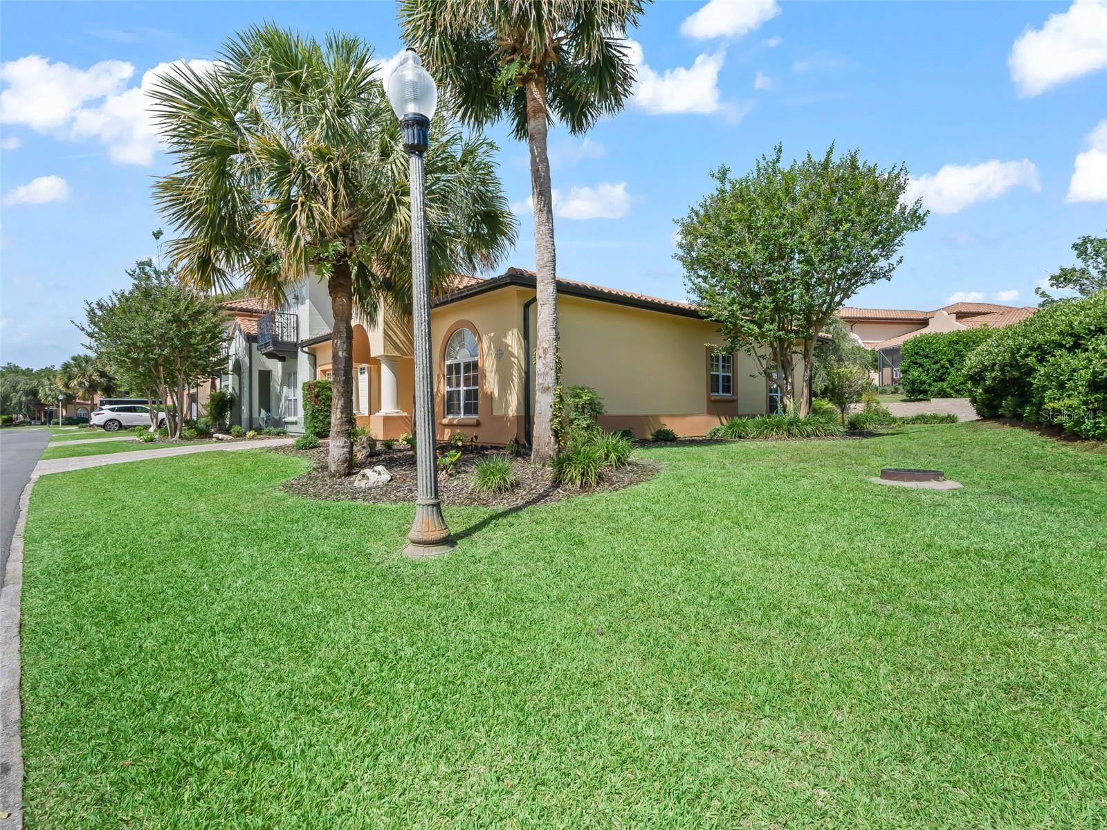 1256 Avenida De Las Casas Property Photo 3