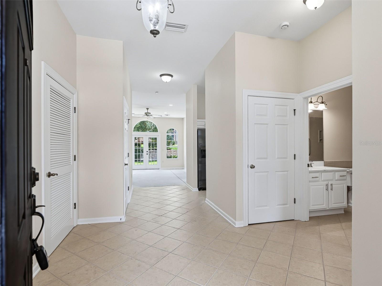 1256 Avenida De Las Casas Property Photo 15