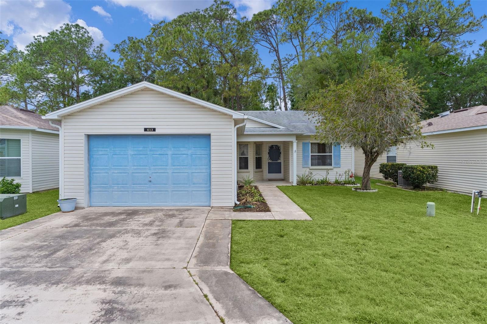 413 WESTWOOD DR