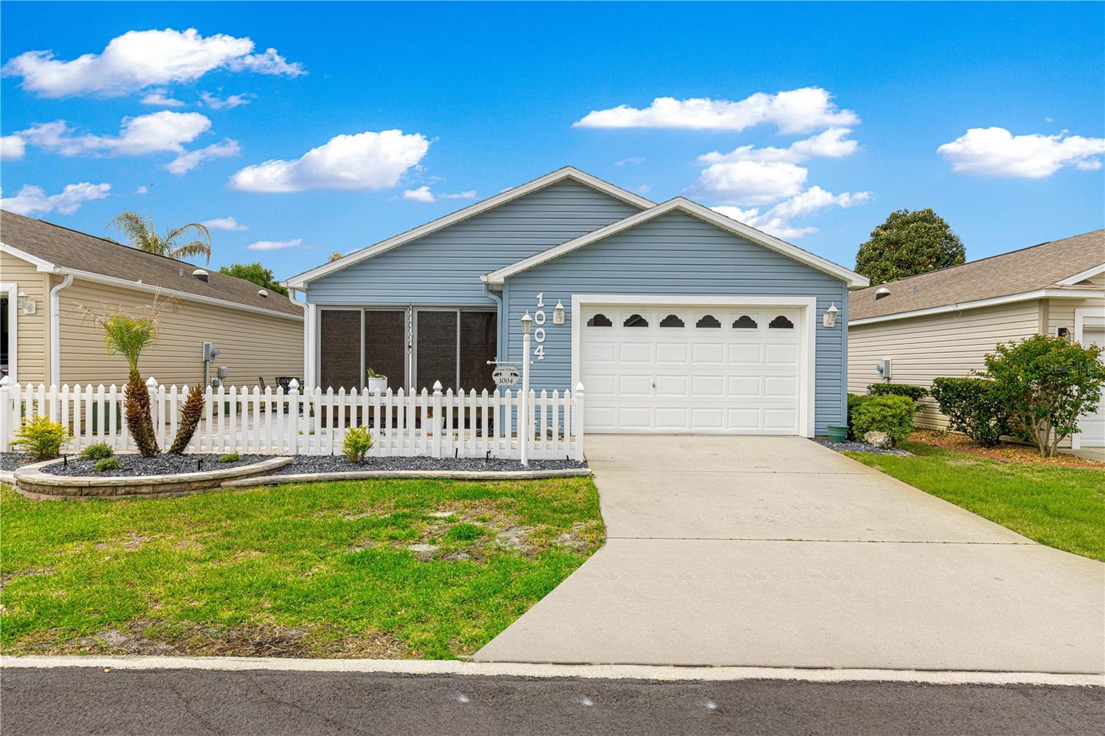 1004 Davit Pl Property Photo 3