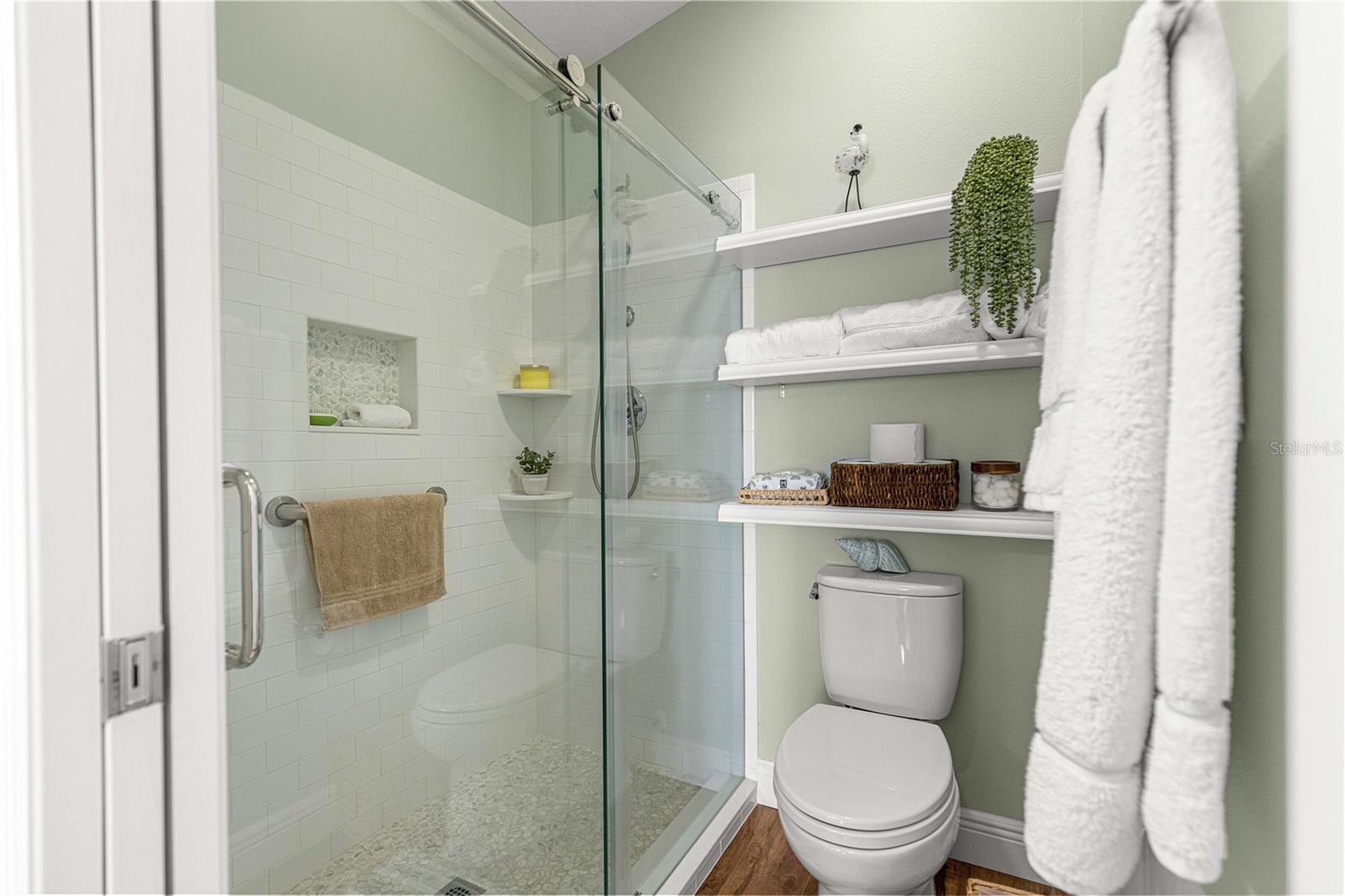 1004 Davit Pl Property Photo 32